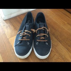 Sperry Sneakers